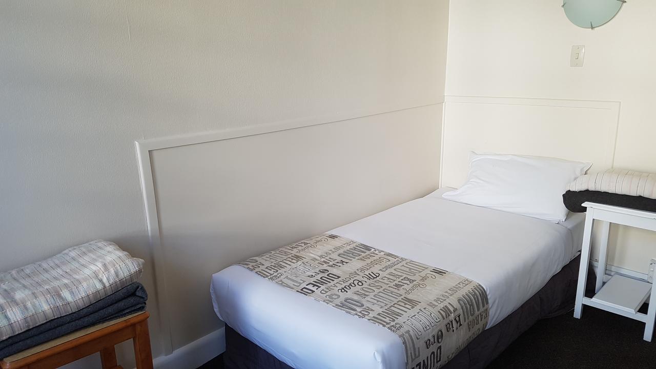 Whakatane Hotel מראה חיצוני תמונה