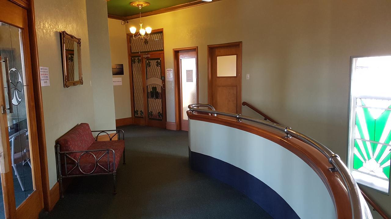 Whakatane Hotel מראה חיצוני תמונה