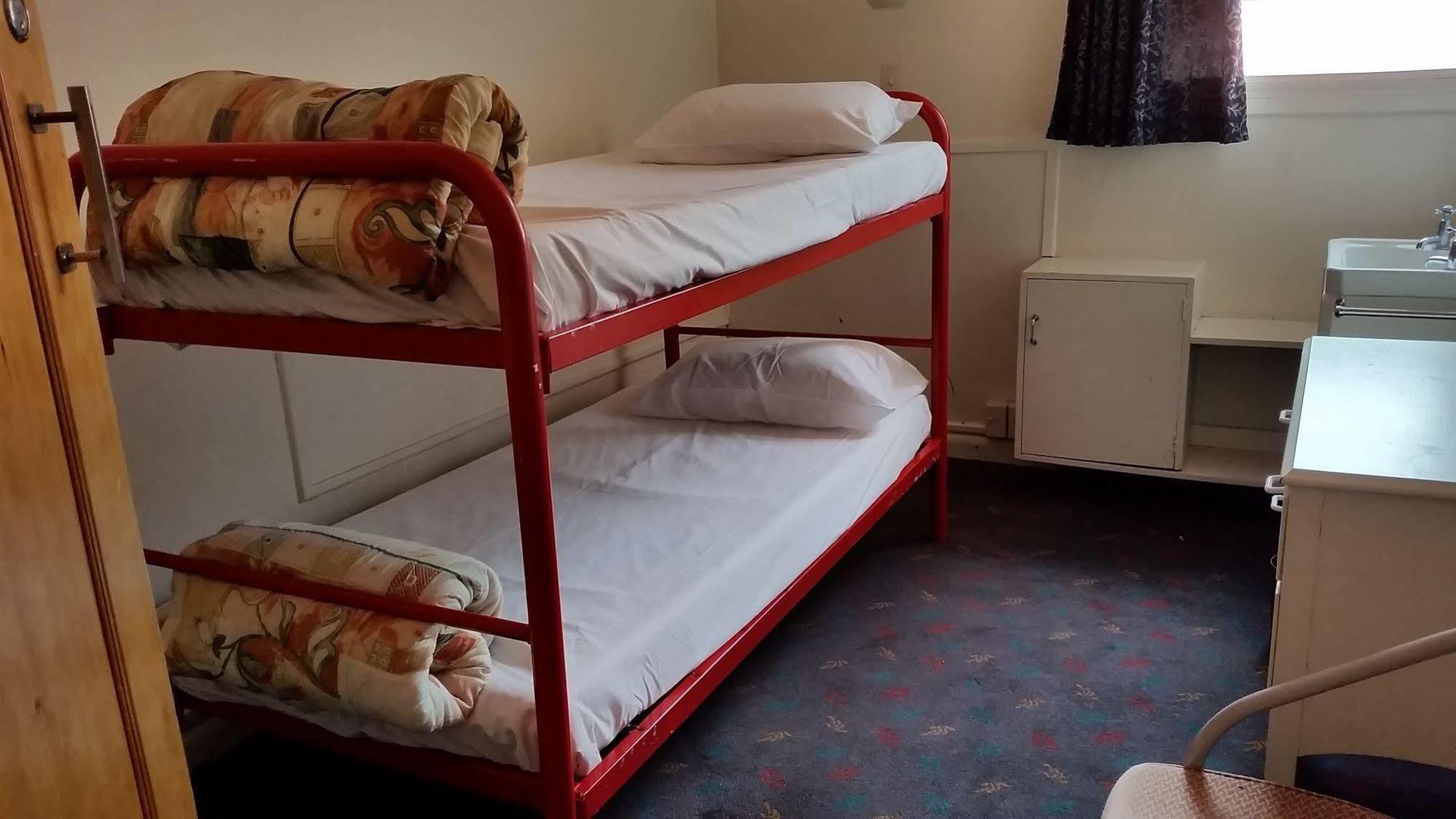 Whakatane Hotel מראה חיצוני תמונה
