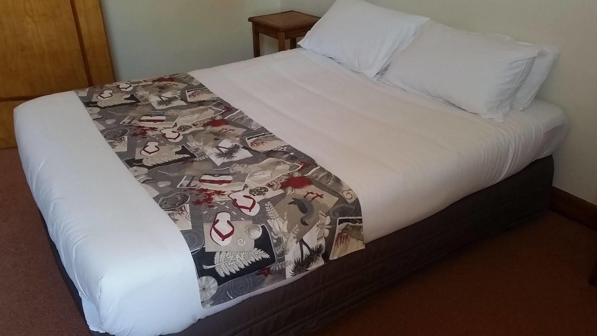 Whakatane Hotel מראה חיצוני תמונה